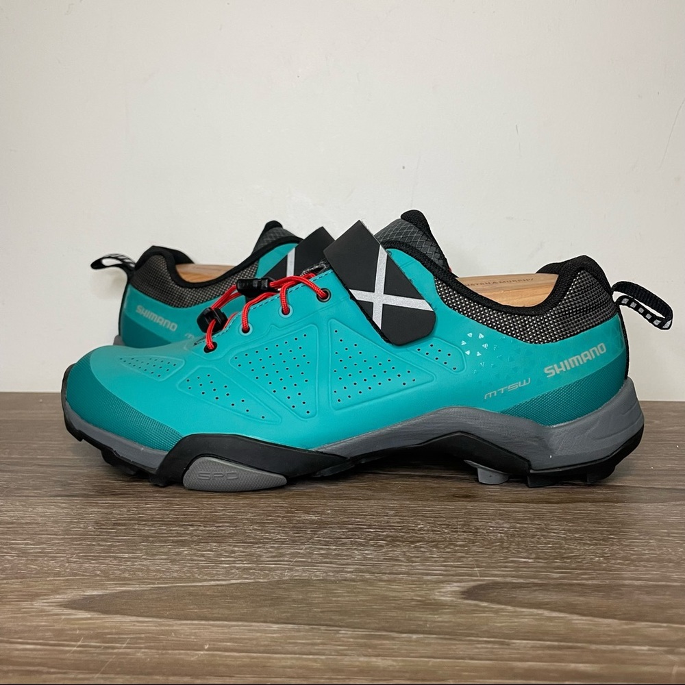 Shimano | MT5W Cycling Shoes with Clips ; Blue - 9.5